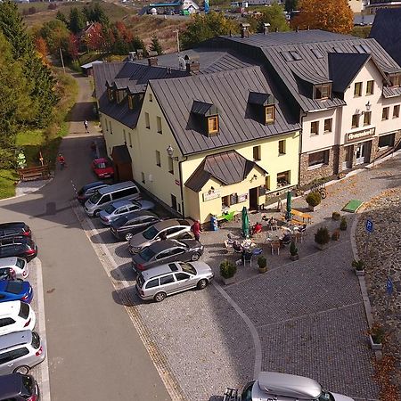 Penzion U Snehulaka Boží Dar Eksteriør billede